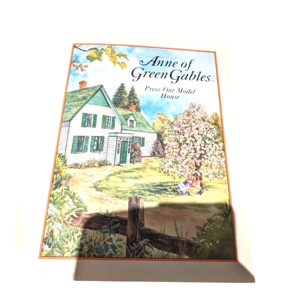 RARE Vintage Anne of Green Gables press out book.  New, never used.